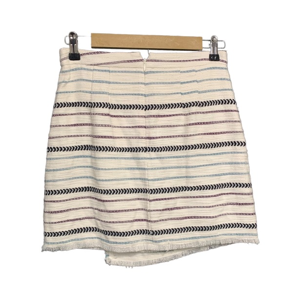 Ann Taylor LOFT Embroidered Striped Fringe Wrap Shift Skirt Size 2 - Picture 2 of 3